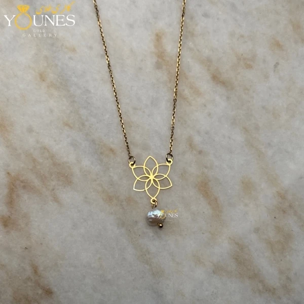 گردنبند طلا گلبرگ مرواریدی